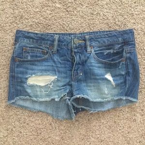 American eagle destroyed Jean shorts cut off frayed hippy boho